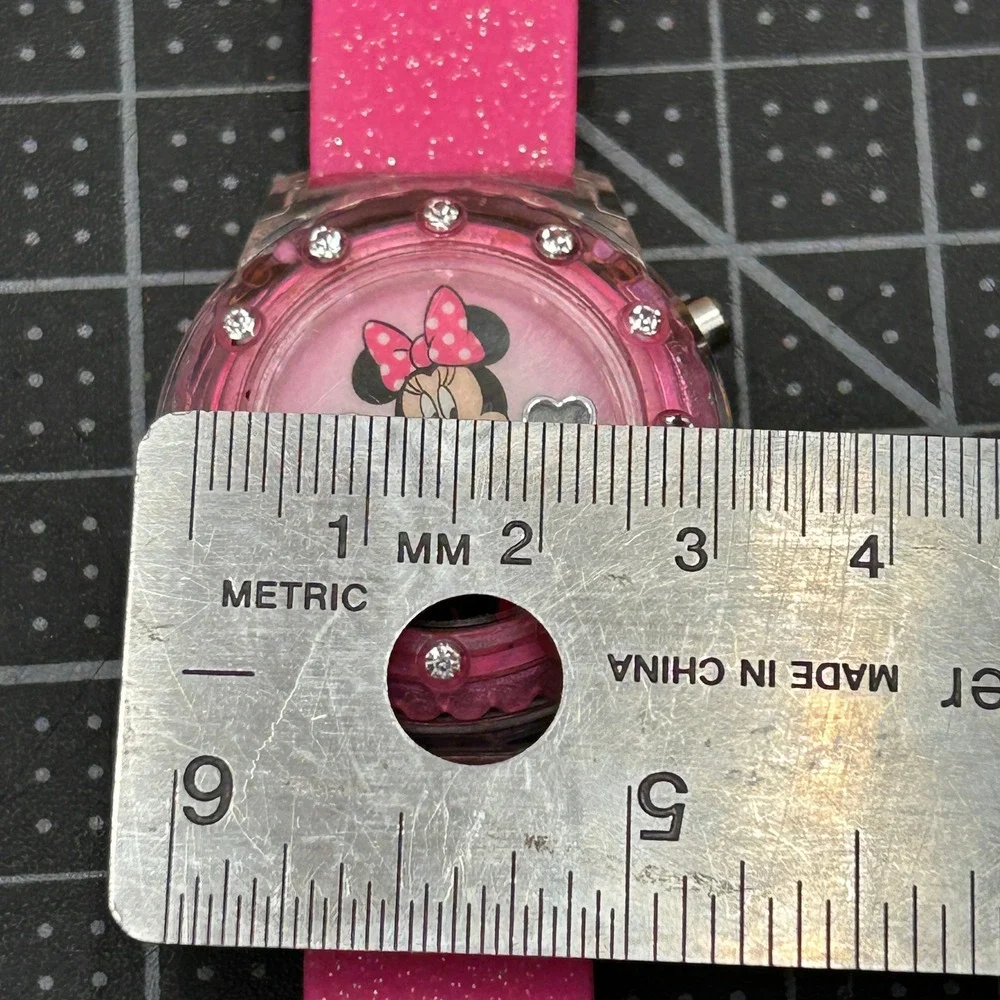 Disney Minnie Mouse Pink Glitter Light Up Digital‎ Watch MN1567WM Kids Accessory